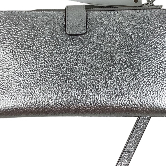 NEW Michael Kors Wallet Wristlet silver color - Picture 10 of 11